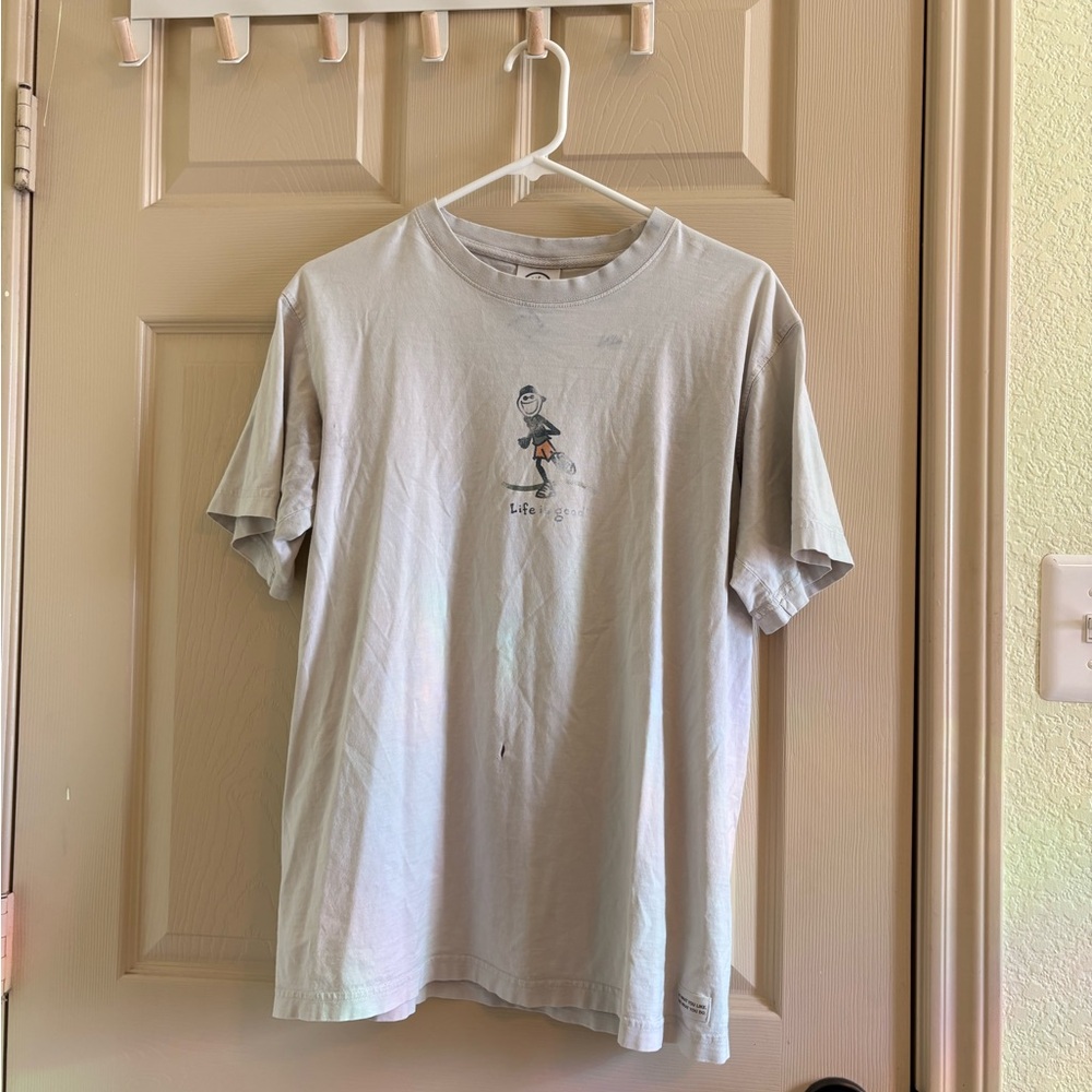 Life Is Good Men's Light Gray Graphic Tee
